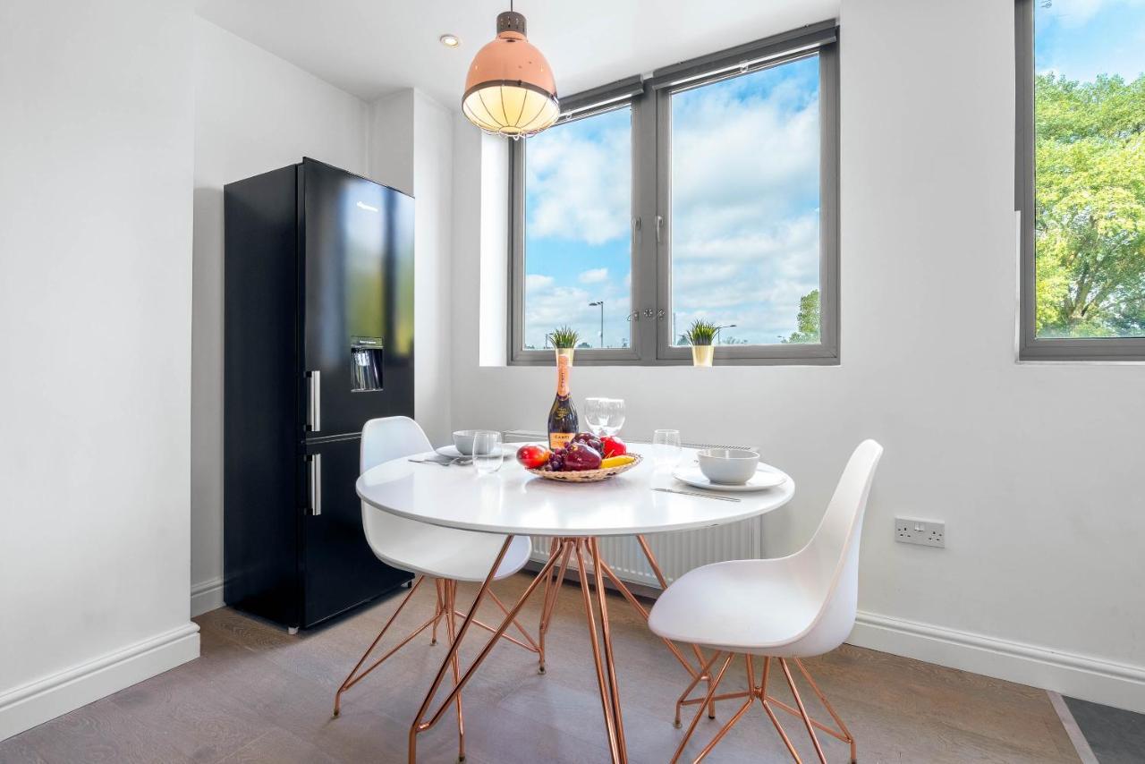 Haus Luxury Apartment - Perry Barr - Parking - Smart Tv - Wifi - Top Rated Birmingham Bagian luar foto