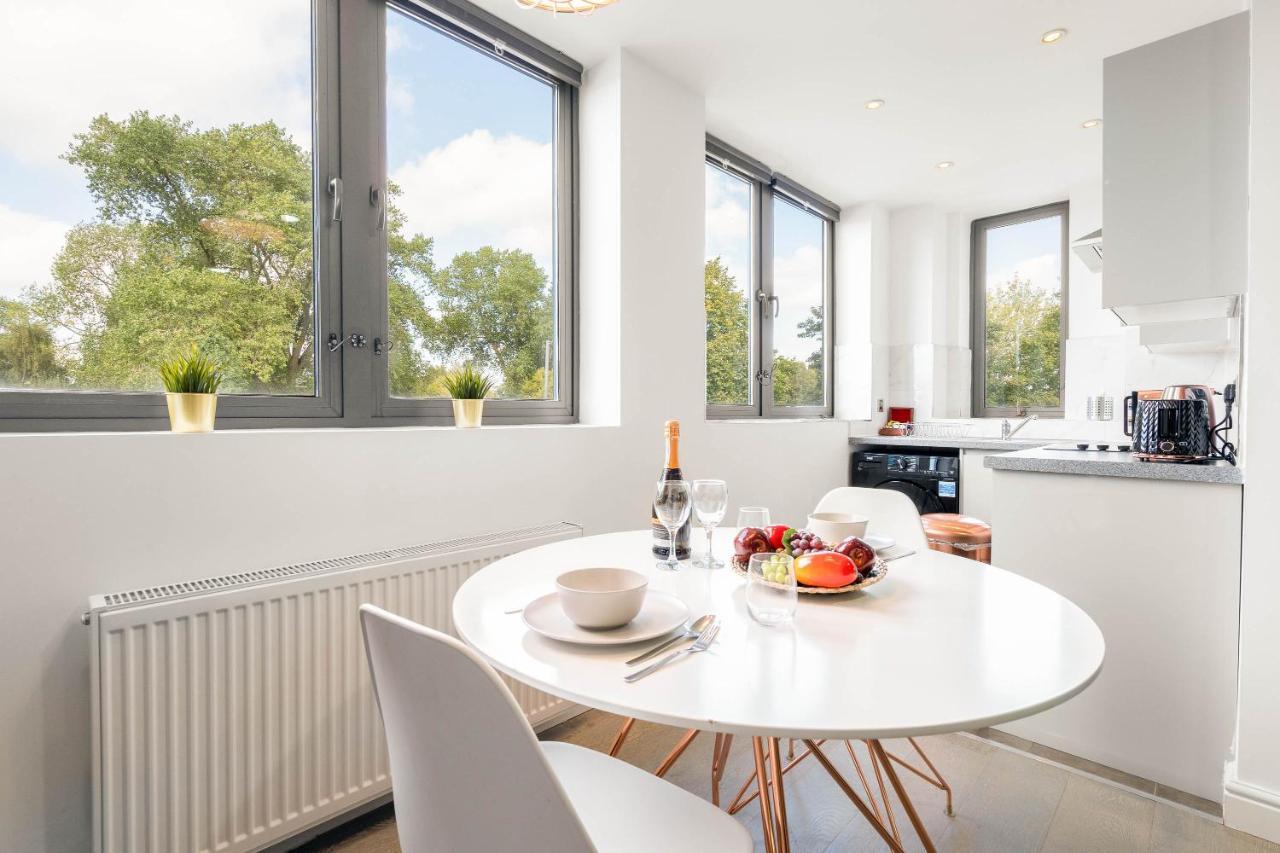 Haus Luxury Apartment - Perry Barr - Parking - Smart Tv - Wifi - Top Rated Birmingham Bagian luar foto